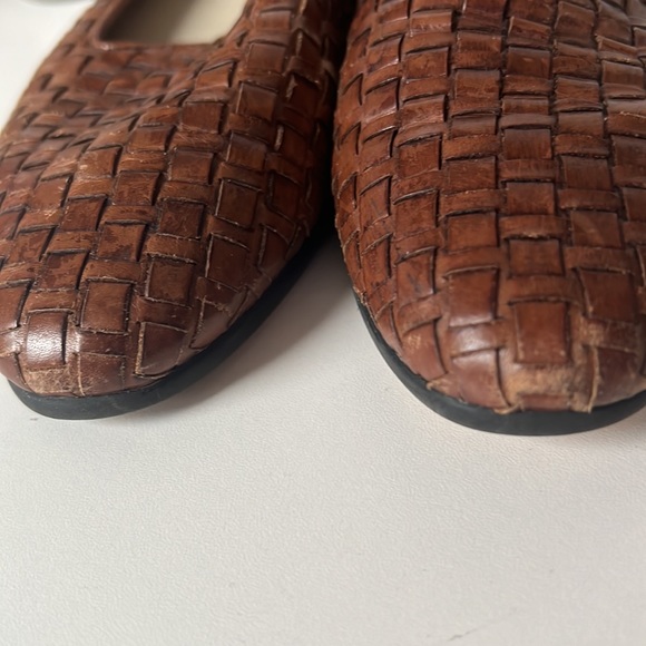 Trotters Liz Basket Weave Loafers Size 8N - Picture 7 of 7